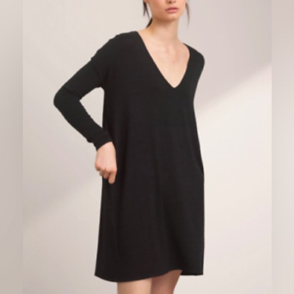 Aritzia Wilfred Free Gail Black Stretchy Long Sleeve Pocket Shirt Dress Size XS